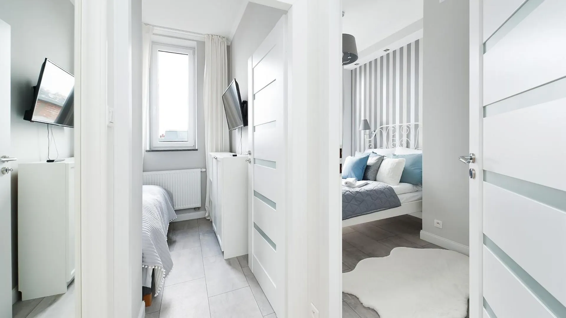 Apartamento Apartamenty Sun & Snow Boguslawskiego Near Old Town Cracóvia Polónia